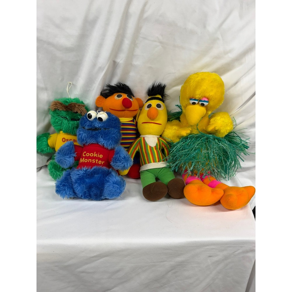 Vintage Sesame Street Plush Lot 5 Big Bird Hula Cookie Monster Bert Ernie Oscar